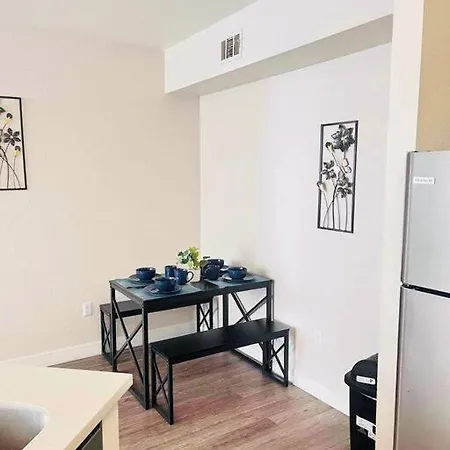 Las Vegas Apartment Near The Strip Exterior photo